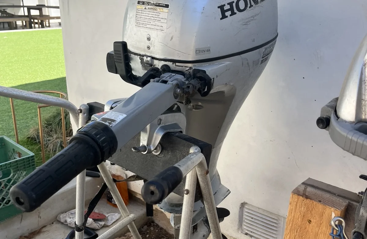 Honda 20 HP four-stroke project outboard motor